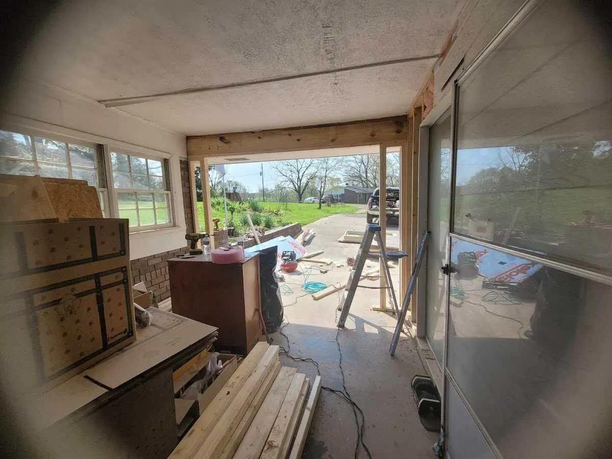 Air movers and dehumidifier for Drying & Dehumidification in Sarasota Springs